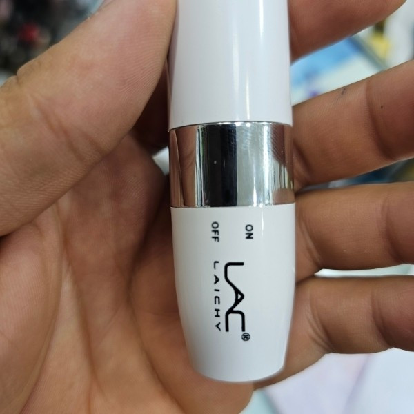 موزن صورت زنانه لایچی مدل LAICHY L-6005 بدون ایجاد کشیدگی، قرمزی یا حساسیت مناسب برای حساس ترین پوست ها