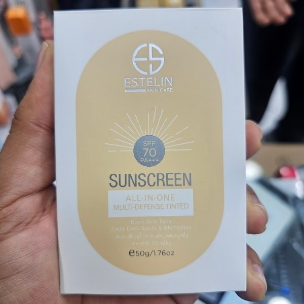ضد آفتاب رنگی استلین اورجینال حجم 50میل spf70 ضد لک و تنظیم کننده چربی پوست بافت سبک و بدون کاور