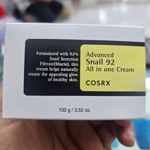 کرم حلزون کوزارکس 92 درصد اورجینال به ضمانت COSRX Advanced Snail 92 All in One Cream آبرسانی و ترمیم عمیق و تقویت پوست