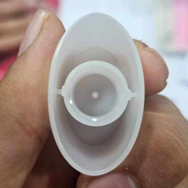 ضدآفتاب ایزدین فیوژن واتر مجیک SPF50 محافظت روزانه 5 ستاره با بافت فوق سبک و جذب سریع