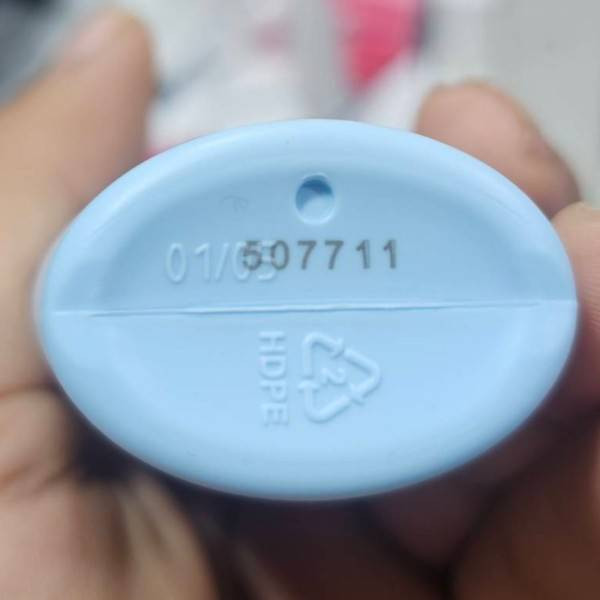 ضدآفتاب ایزدین فیوژن واتر مجیک SPF50 محافظت روزانه 5 ستاره با بافت فوق سبک و جذب سریع
