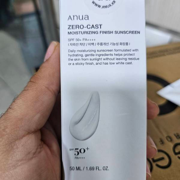 کرم ضد آفتاب بیرنگ آنوا (SPF 50+ PA++++) مناسب دست، صورت، گردن، دور چشم مدل zero cast محافظ UVA ،UVB مناسب انواع پوست