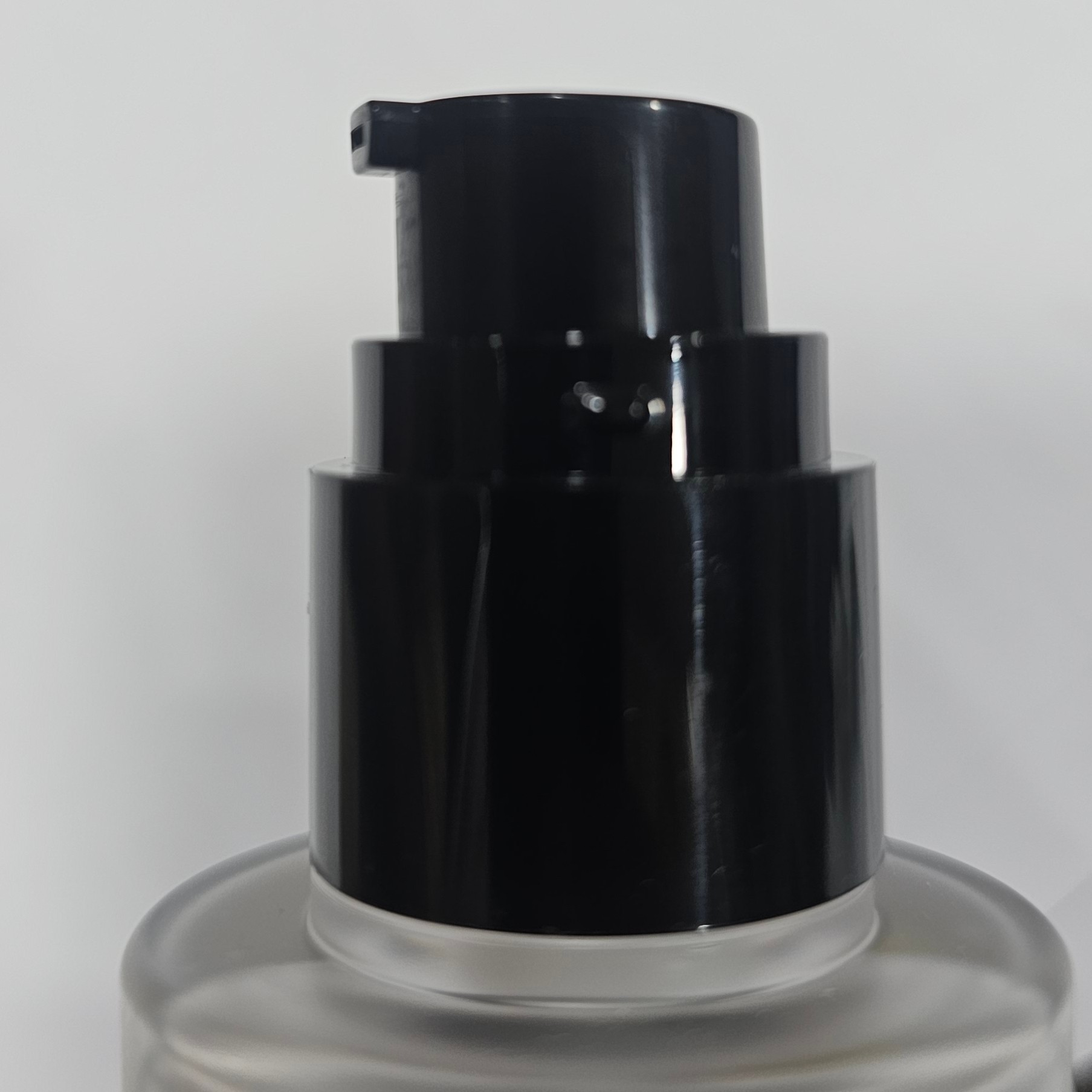 سرم حلزون کزارکس اورجینال به ضمانت COSRX Advanced Snail 96 Mucin Power Essence آبرسانی قوی ترمیم پوست آسیب دیده و جوش