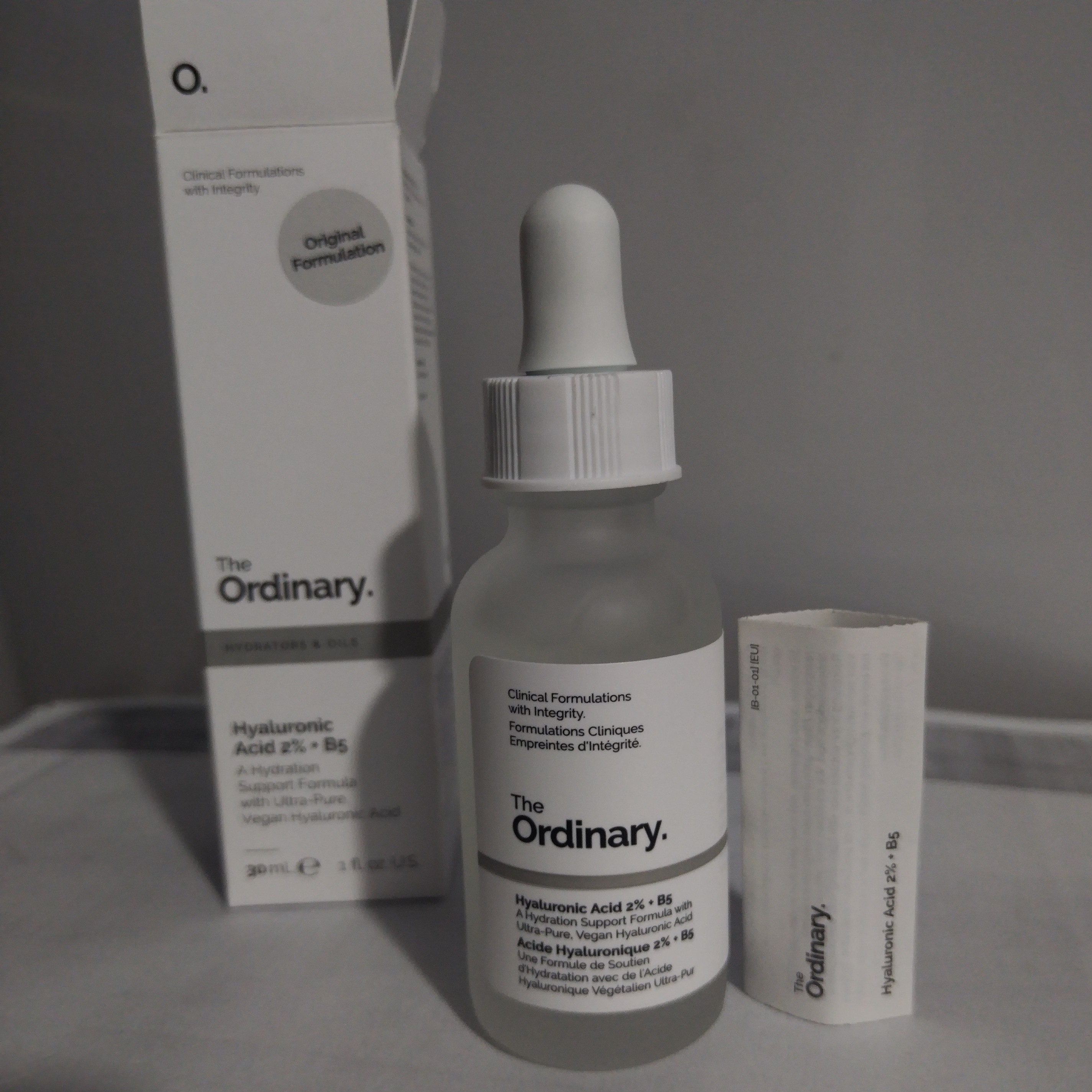 سرم آبرسان هیالورونیک اسیدتخصصی اوردینری اصل به ضمانت اصالت The Ordinary Hyaluronic Acid 2درصد + B5