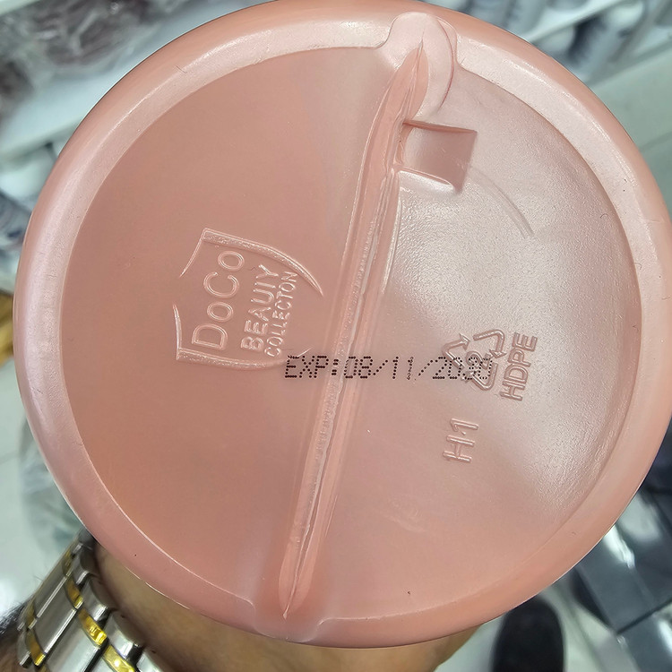 نانو پروتئین خاویار رزگلد ROSE GOLD احیا و صافی بالا همراه با دانه خاویار پلکس