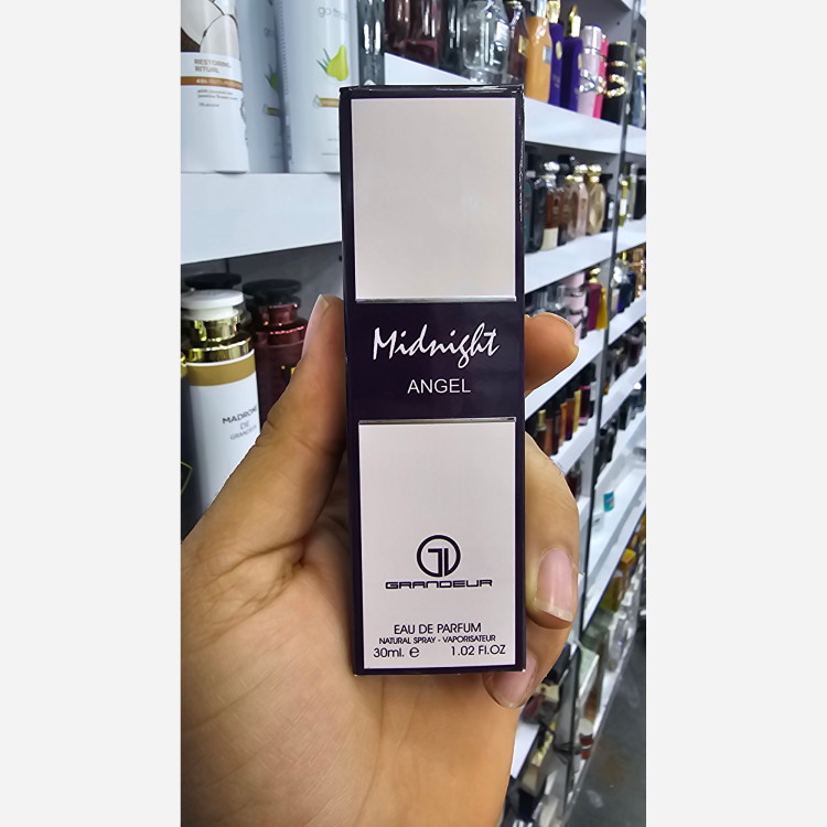 ادکلن میدنایت رز گرندیور30 میل پخش بو عالی و ماندگاری 6 ساعته