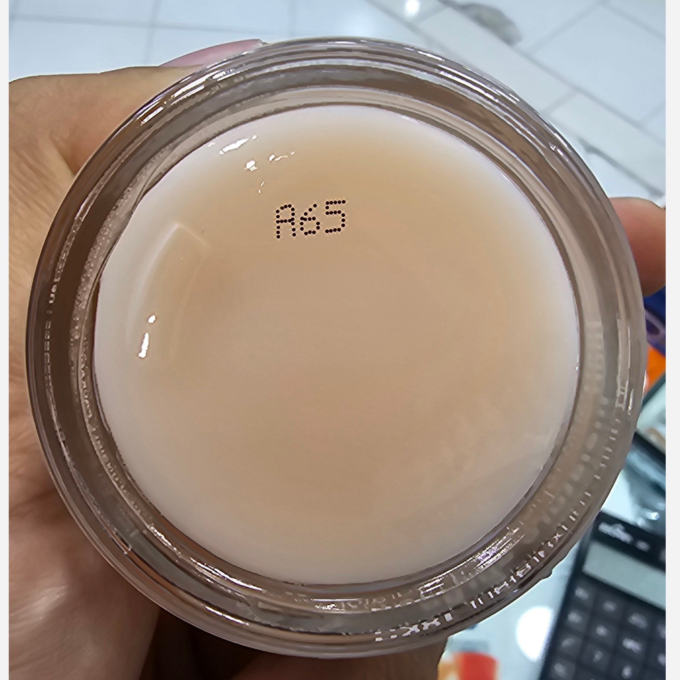 آبرسان 100 ساعته کلینیک 50میل آبرسانی و تغذیه کننده 100 ساعته بازسازی سطح دفاعی پوست و ترمیم کننده و کلاژن ساز