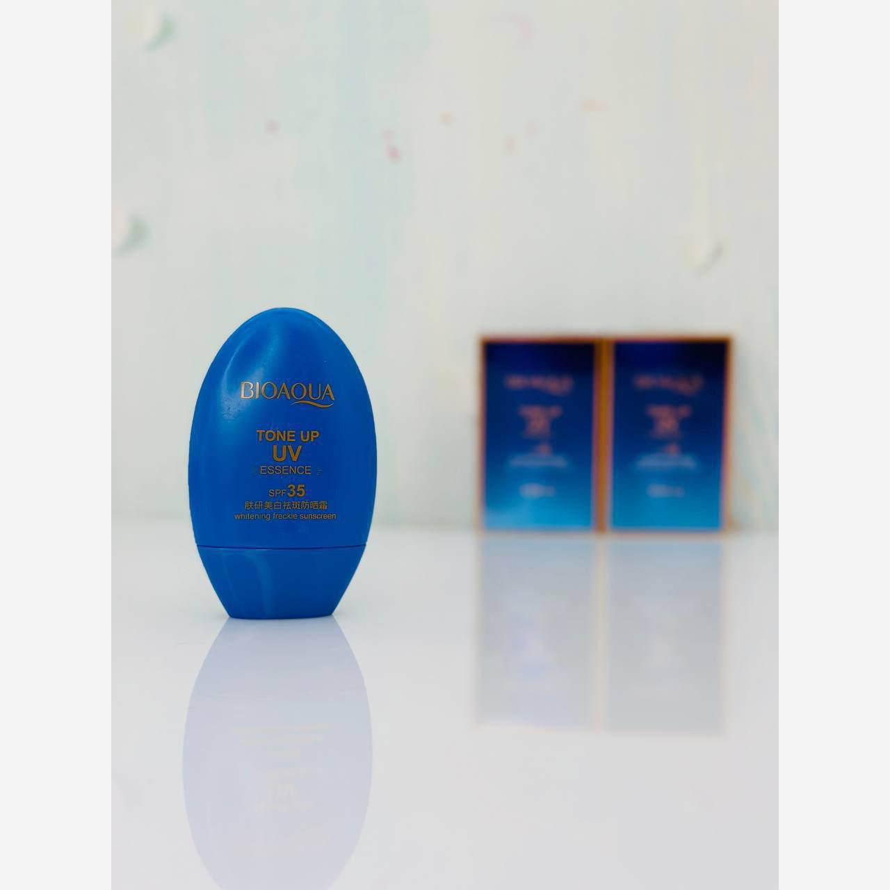 ضدافتاب بدون رنگ بیواکوا BlOAQUA