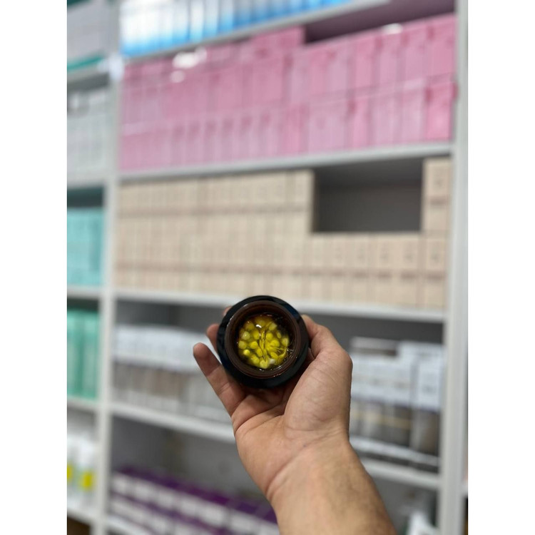 کرم کپسولی ویتامین سی مدی کیوب Medicube